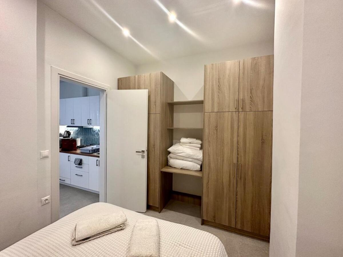 A13 Athens Apartamento Exterior foto