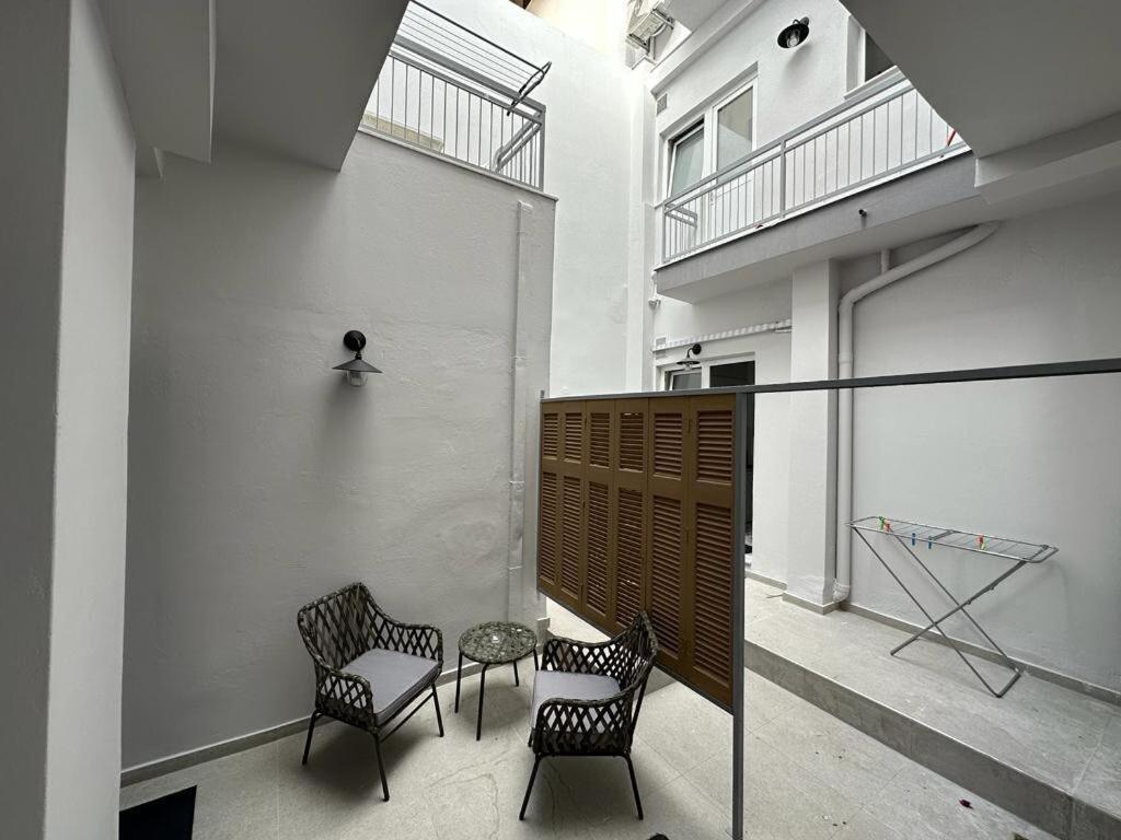A13 Athens Apartamento Exterior foto